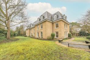 Flat 4, 48 Birch House, Holmesdale Road, Teddington TW11 9NA