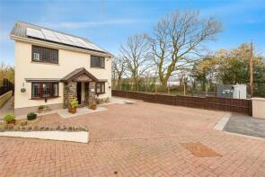 Sunset House, Clos Anthony, Johnstown, Carmarthen SA31 3QQ