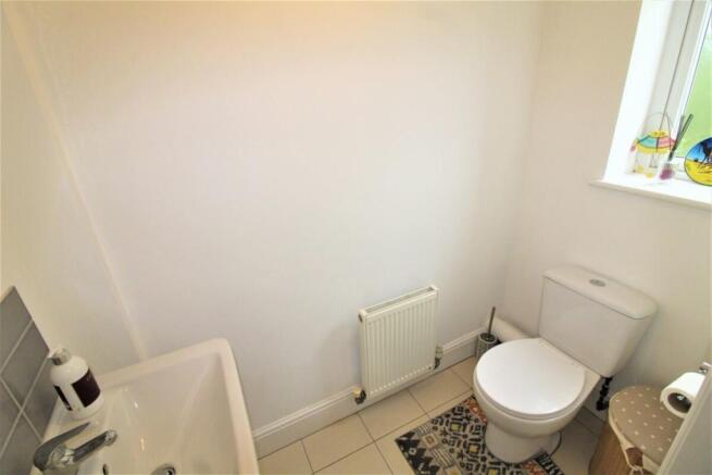 Cloakroom / WC
