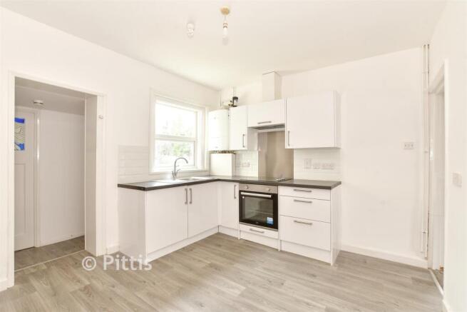Kitchen/ Dining Room
