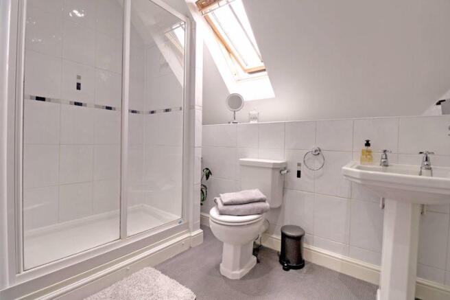 Master En-Suite