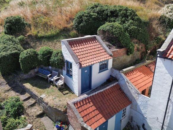 3 bed Cottage for sale Image 11