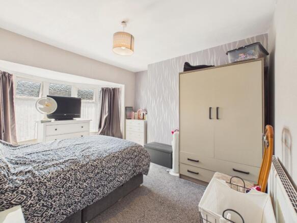3 bed Terraced for sale Image 6