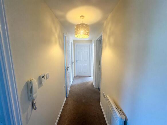 hallway (1).jpeg