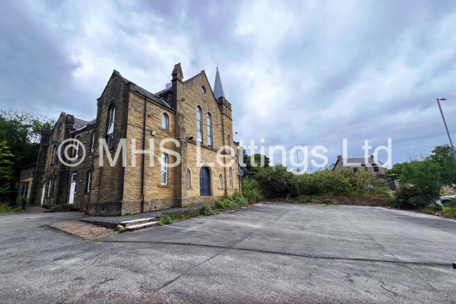 1 bed Apartment to rent Image 12