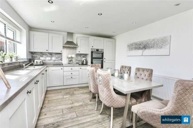 Kitchen/Dining