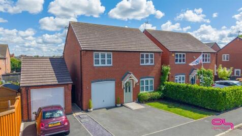 St. Marys Drive, Stretton, Burton-On-Trent