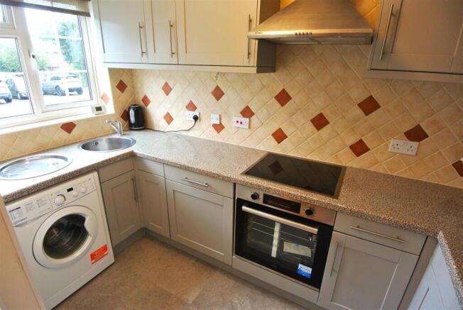 Kitchen.JPG