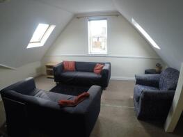 Flat 11, 293 301 Banks House, Wimborne Road, Bournemouth BH9 2AA