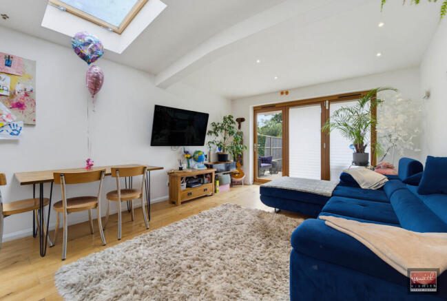 Glebe Road, Egham, Surrey TW20 photo 4