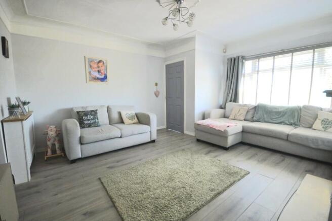 Oakdene Close, Baglan, Port Talbot, SA12 8NR photo 4