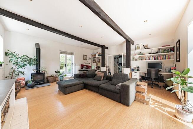 Living Room (1)