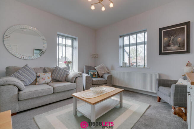 2 bed Apartment to rent Image 5