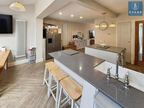 Extended Refitted Kitchen Diner