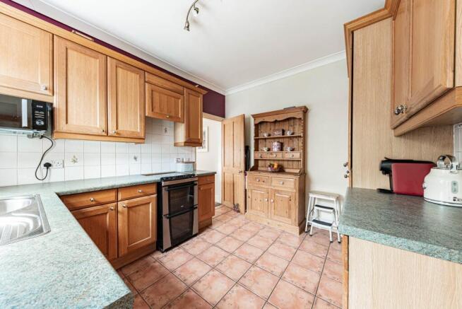 Kitchen (2)