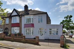 84, Thornsbeach Road, London SE6 1HD
