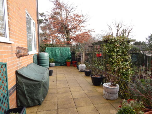 Photo 10