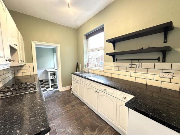 4 bed Terraced for sale Image 6