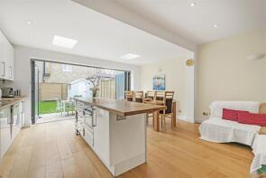 50, Coval Road, East Sheen, London SW14 7RL