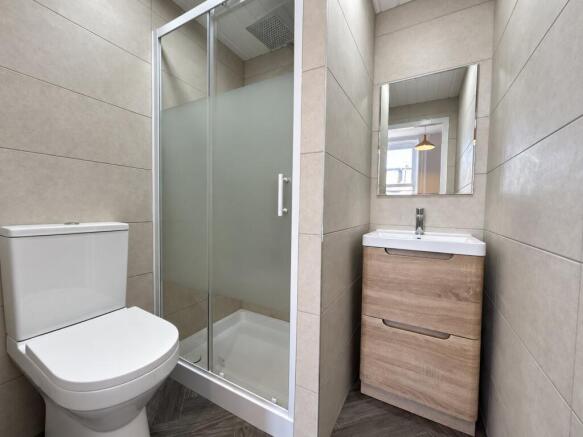 En-Suite Bedroom 4