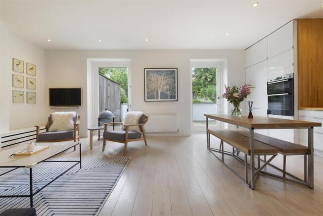 53130 Hi res (3).jpg