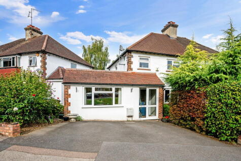 Johnsdale, Oxted, RH8 0BP