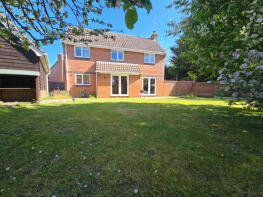 1, Ryefields, Thurston IP31 3TD