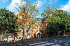 Flat 14, Skelton Court, Connaught Road, Reading RG30 2TZ