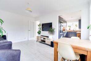 10, Belfairs Court, Eastwood Old Road, Leigh-on-sea SS9 4SJ