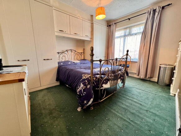 3 bed Semi-Detached for sale Image 6
