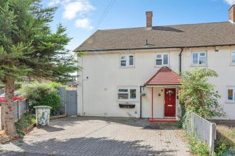 Gillam Way, Rainham