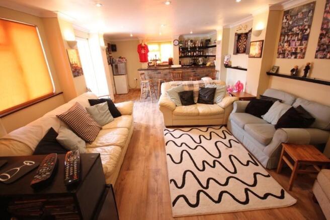 LeisureRoom Internal
