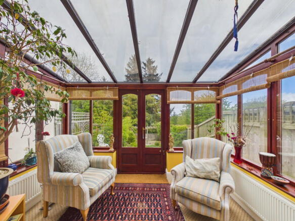 3 bed Semi-Detached for sale Image 12