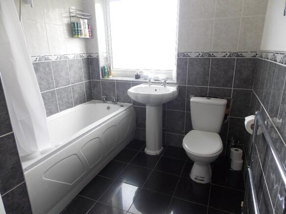 Bathroom w/c