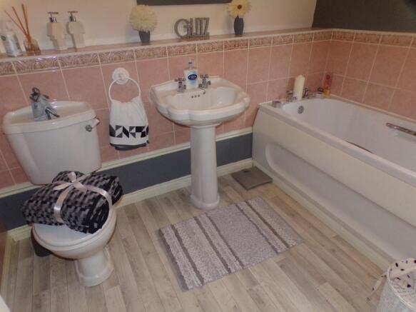 Family bathroom