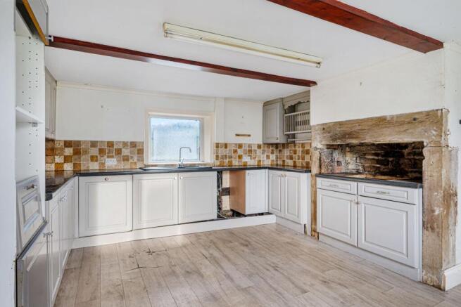3 bed Detached for sale Image 7