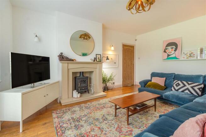 8504169-interior20.jpg