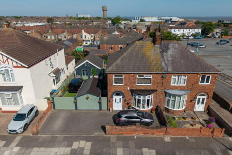 Princes Road, Cleethorpes, DN35 8AW