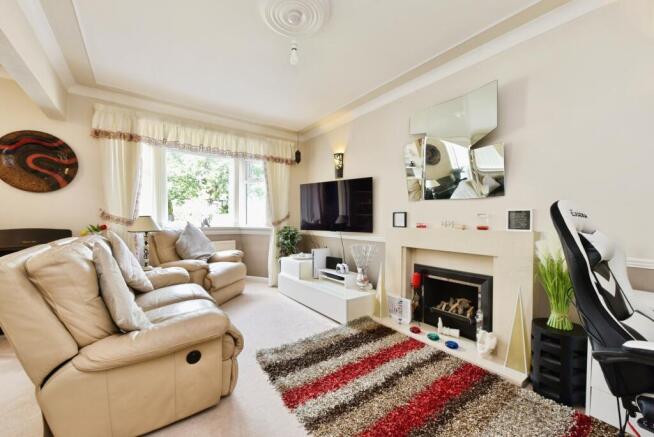 3 bed Detached for sale Image 4
