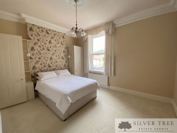 2 bed Apartment for sale Image 9