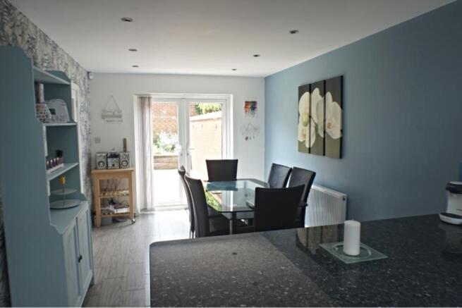Kitchen / Diner