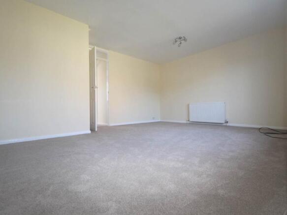 36 Chestnut Way Loun