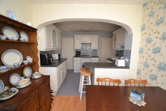 2 bed Terraced for sale Image 9