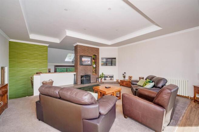 Erin 58 Brechin Road Kirriemuir-38.jpg