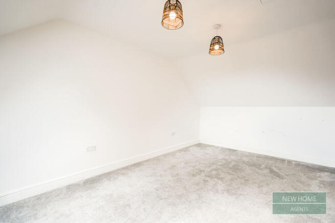 3 bed Semi-Detached for sale Image 11