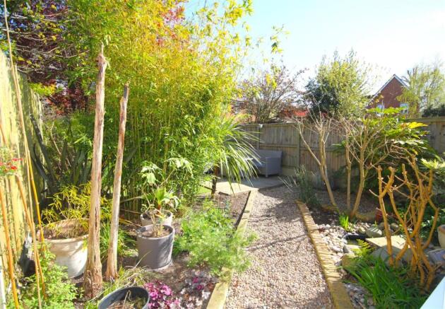 Garden a.JPG