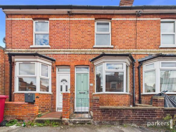 3-bed terraced on Clarendon Road, Reading, Berkshire, RG6, £310,000