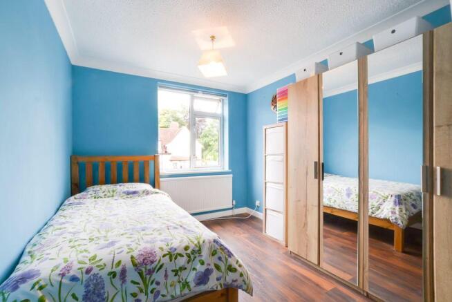 Bedroom 1 (Double)