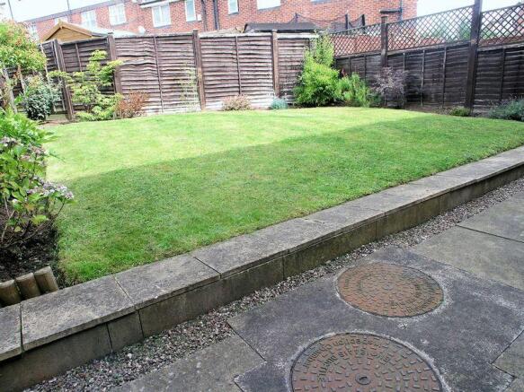 REAR GARDEN B