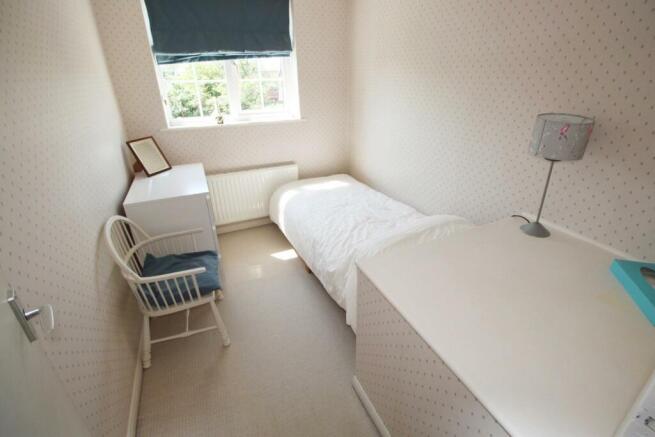 Bed 3.JPG